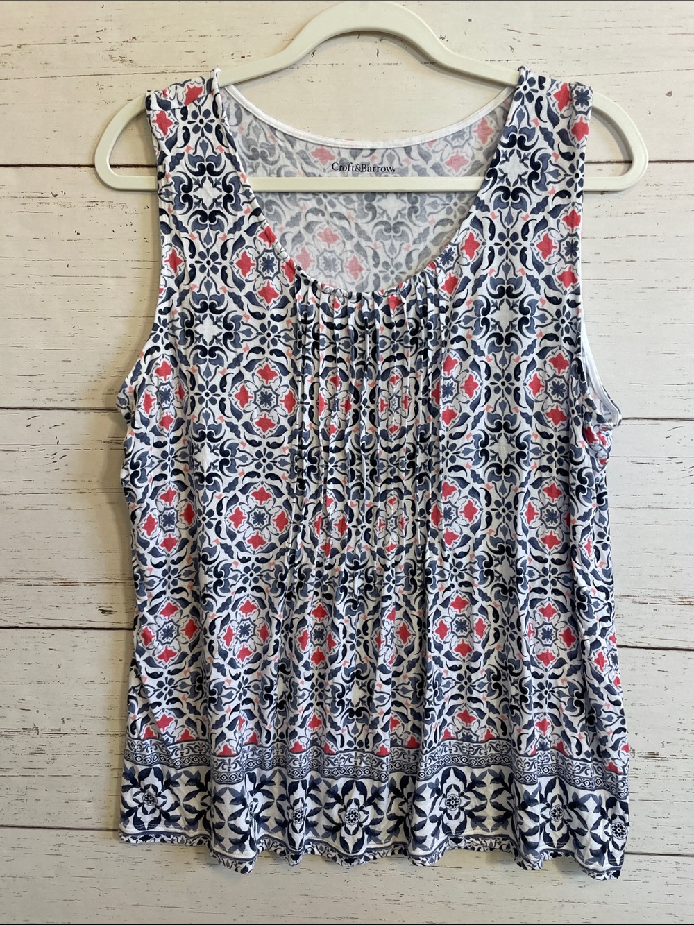 Croft & Barrow Blue/Pink Patterned Tank Top with Pintucked Detail, size L